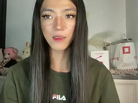 Snapshot of slimladyxoxo chatting on 12-18-25, 11:49 slimladyxoxo online show from 12-18-25, 11:49