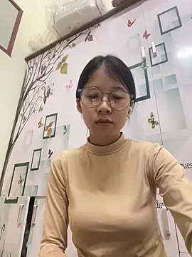 Snapshot of meomeo2k6 chatting on 11-30-25, 06:39 meomeo2k6 online show from 11-30-25, 06:39