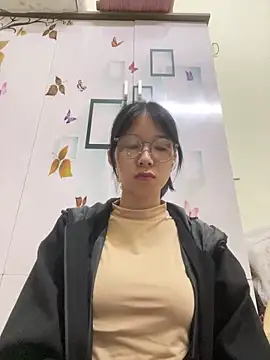 Snapshot of meomeo2k6 chatting on 12-05-25, 01:42 meomeo2k6 online show from 12-05-25, 01:42