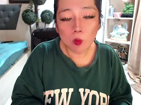 Snapshot of Goddess_Pleasure chatting on 10-16-25, 11:06 Goddess Pleasure online show from 10-16-25, 11:06