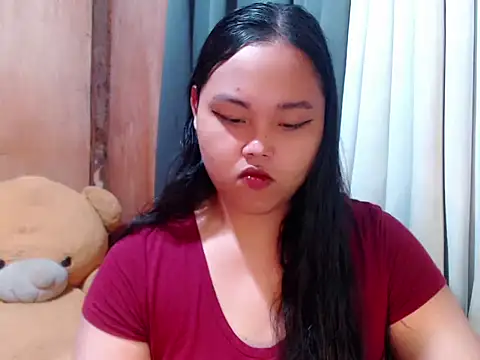  Lylia online show from 01-13-26, 08:36