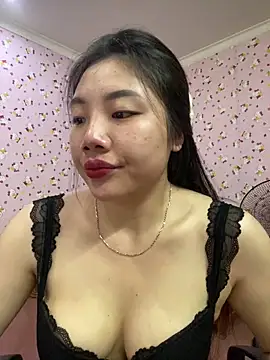 Snapshot of D2sweet chatting on 09-14-25, 11:31 D2sweet online show from 09-14-25, 11:31