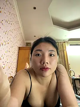 Snapshot of D2sweet chatting on 10-19-25, 02:29 D2sweet online show from 10-19-25, 02:29