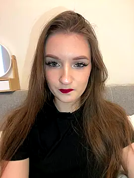 AdelinaEmber online show from 10-29-25, 11:45