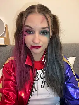 AdelinaEmber online show from 10-31-25, 11:55