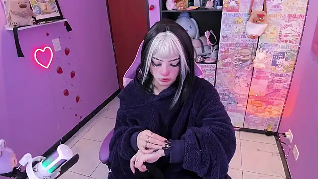 Vero Osb  online show from 09-17-25, 11:39