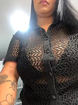 Snapshot of megan_bigboobs_ chatting on 09-11-25, 10:59 megan bigboobs  online show from 09-11-25, 10:59