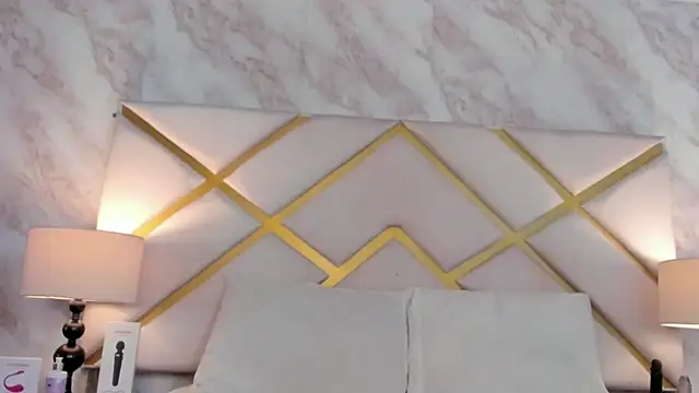 LorenBeiker- online show from 12-15-25, 11:36