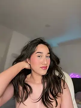 julieta jhonss online show from 05-04-26, 02:18