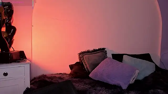 Christopher 77 online show from 09-23-25, 03:37