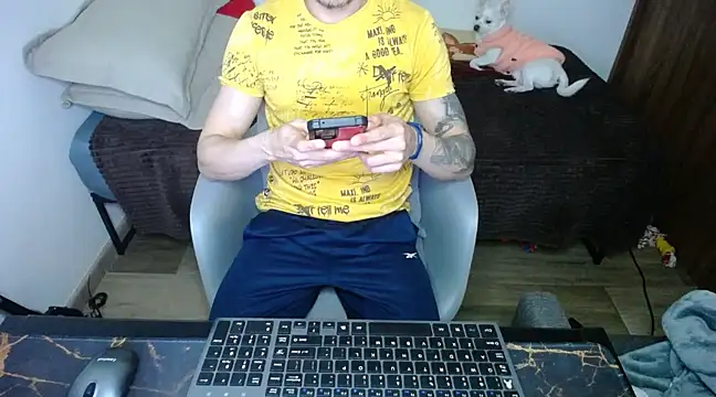 Snapshot of bossking017 chatting on 03-07-25, 12:04 bossking017 online show from 03-07-25, 12:04