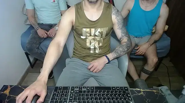 Snapshot of bossking017 chatting on 03-13-25, 09:37 bossking017 online show from 03-13-25, 09:37