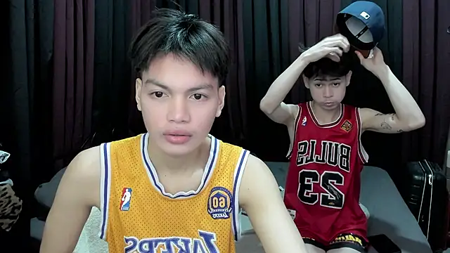 Snapshot of hotfreshdior chatting on 12-13-25, 08:04 hotfreshdior online show from 12-13-25, 08:04