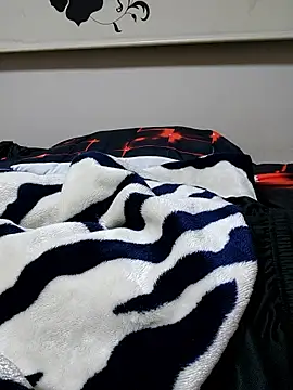 Snapshot of Koreanjjc chatting on 11-21-25, 04:27 Koreanjjc online show from 11-21-25, 04:27