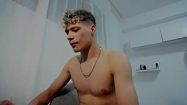 OttisBrawn online show from 10-19-25, 05:02