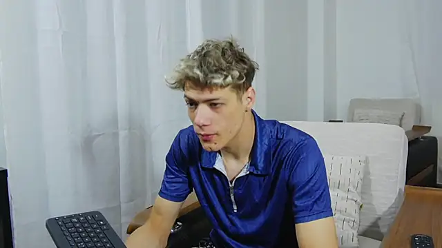 OttisBrawn online show from 11-08-25, 03:01