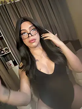 Snapshot of Nyxie_luxx chatting on 07-28-26, 09:36 Nyxie luxx online show from 07-28-26, 09:36