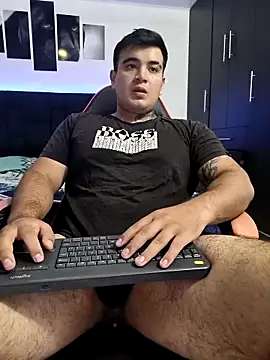 thiago  cp01 online show from 09-10-25, 03:17