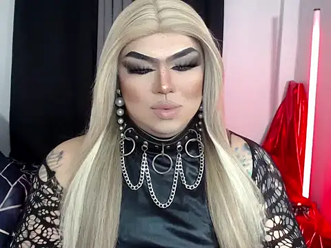 michellevixen922 online show from 11-25-25, 04:56