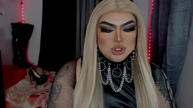 michellevixen922 online show from 12-20-25, 11:56