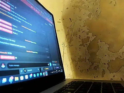 Snapshot of manilafoxts chatting on 11-10-25, 11:42 manilafoxts online show from 11-10-25, 11:42