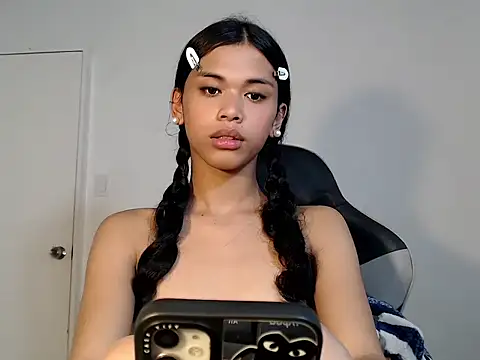 urcurlydiva online show from 11-25-25, 05:18