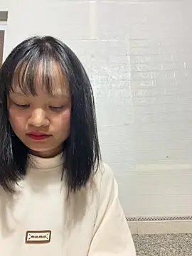 Daisy018 online show from 10-24-25, 06:10