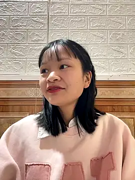 Daisy018 online show from 11-28-25, 05:21