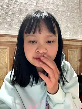 Daisy018 online show from 12-14-25, 06:30