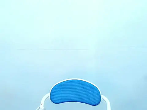 Snapshot of asian_kalaay chatting on 10-31-25, 05:36 asian kalaay online show from 10-31-25, 05:36