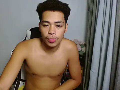 curlyasian njxx online show from 05-24-26, 04:28