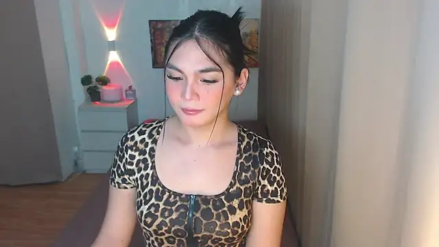 Snapshot of Lovely_jassy chatting on 09-12-25, 06:08 Lovely jassy online show from 09-12-25, 06:08