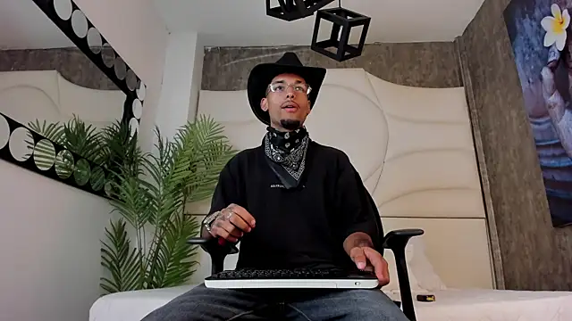 Thiagoferreti online show from 10-09-25, 03:15