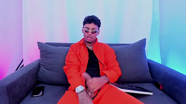 Snapshot of Thiagoferreti chatting on 11-01-25, 07:49 Thiagoferreti online show from 11-01-25, 07:49