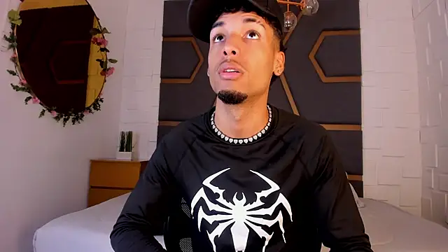 Snapshot of Thiagoferreti chatting on 11-24-25, 06:07 Thiagoferreti online show from 11-24-25, 06:07