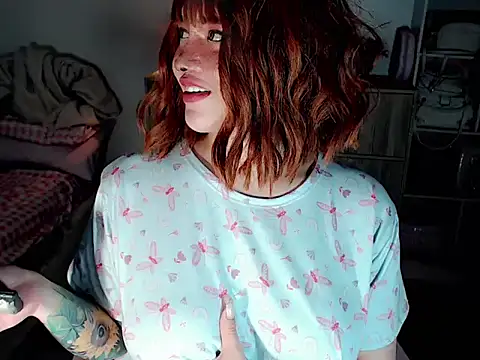 urbaby monica online show from 10-21-25, 05:52