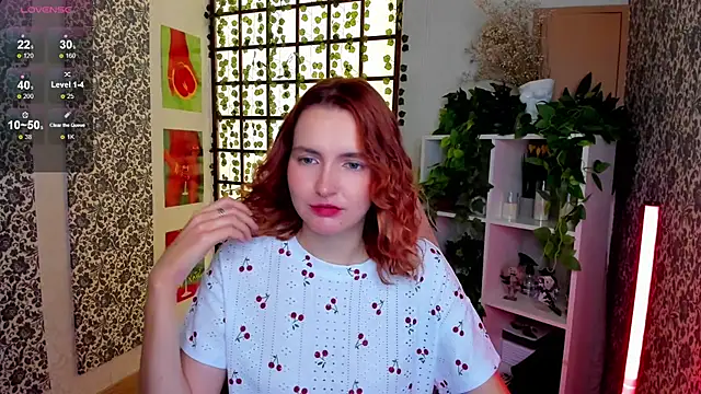 Elis Cherry online show from 09-30-25, 01:54