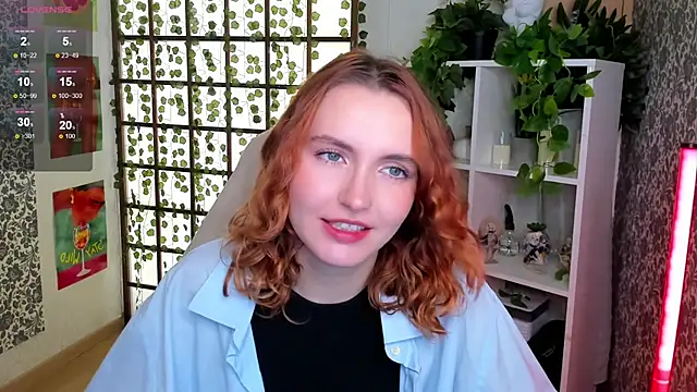 Elis Cherry online show from 10-21-25, 02:01