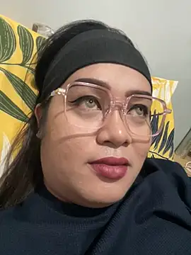 YourSweet-mich online show from 09-22-25, 02:30