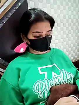 Hot Jaanvi  online show from 11-12-25, 04:24