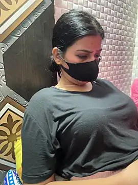 Hot Jaanvi  online show from 04-03-26, 04:05