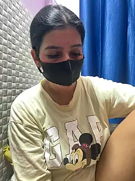 Hot Jaanvi  online show from 04-27-26, 06:11