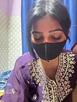 Snapshot of Hot_Jaanvi_ chatting on 05-20-26, 04:35 Hot Jaanvi online show from 05-20-26, 04:35