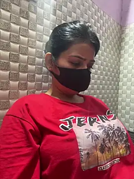 Snapshot of Hot_Jaanvi_ chatting on 06-11-26, 04:21 Hot Jaanvi online show from 06-11-26, 04:21