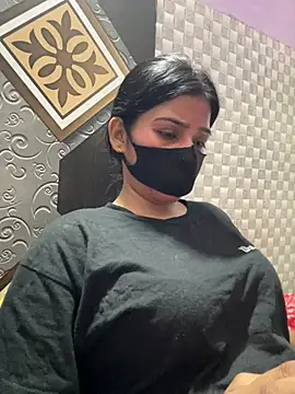 Snapshot of Hot_Jaanvi_ chatting on 06-11-26, 04:27 Hot Jaanvi online show from 06-11-26, 04:27
