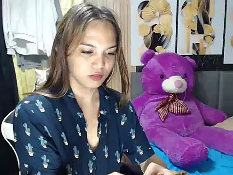 Raffa ella69 online show from 10-30-25, 06:48