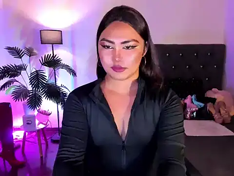 Unique Maya online show from 04-23-26, 02:41