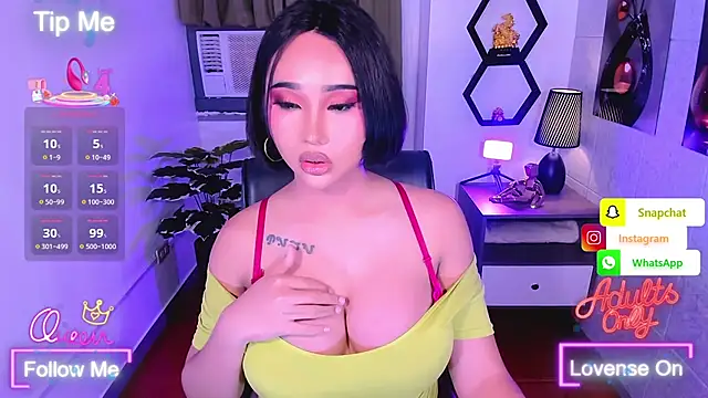 TriciaCumLoader online show from 07-28-26, 11:17
