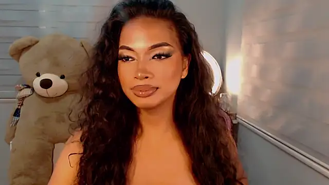 KathRouge online show from 10-16-25, 04:19