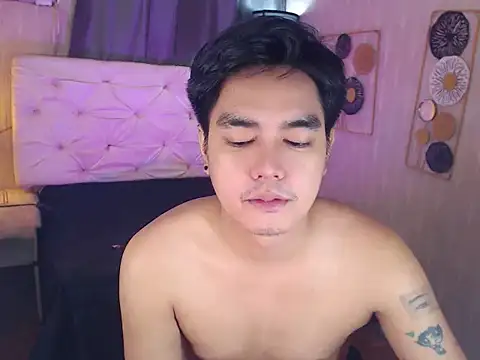 Snapshot of JakeXolsen chatting on 11-24-25, 09:58 JakeXolsen online show from 11-24-25, 09:58